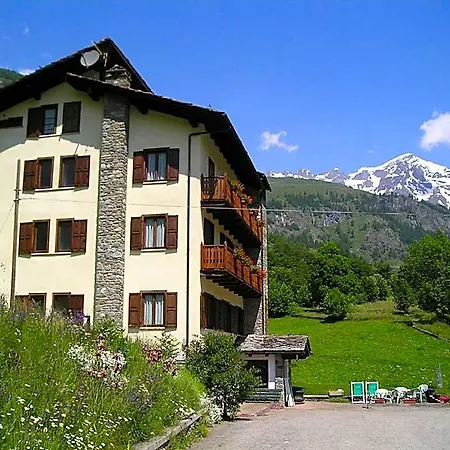 Mont Gele Ollomont