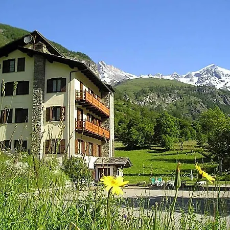 Mont Gelé 3* Ollomont