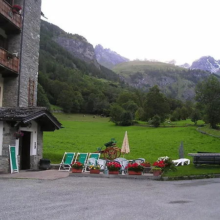 Mont Gele Ollomont