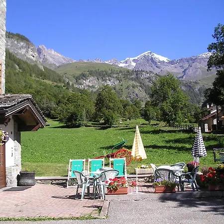 Hotel Mont Gele Ollomont