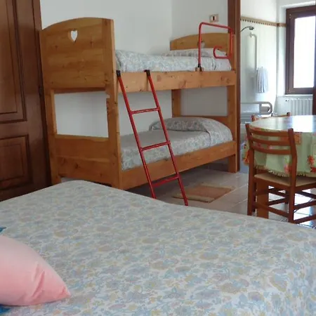 Hotel Mont Gele Ollomont