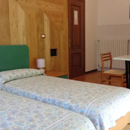 Hotel Mont Gele 3*