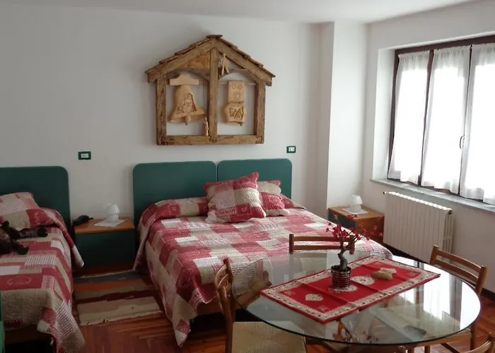 Hotel Mont Gele Ollomont